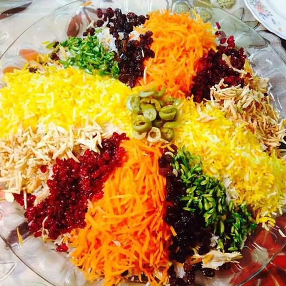 دستور پخت غذایی که برای صفویان آبرو خرید
