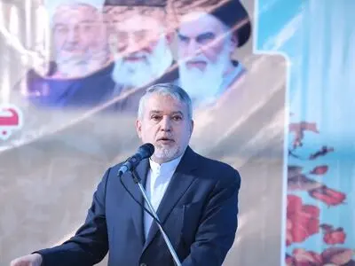 مکتب روحانی: وزیر الثقافة لم یقدم استقالته