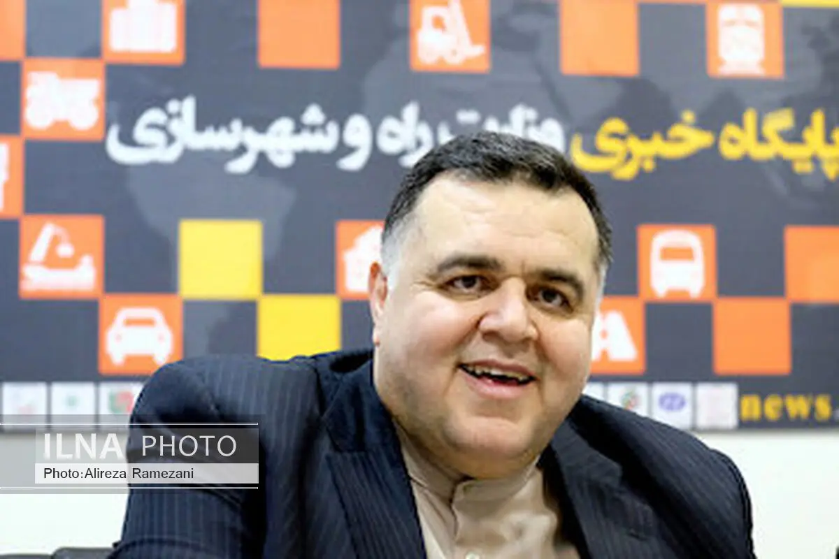 چارچوب موافقتنامه احداث کریدور شماره ۱۰ کشور با ایتالیا امضا شد/ سرمایه‌گذاری ۸۰۰ میلیون یورویی ایتالیا در قطعه یک و دو به صورت BOT 