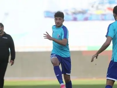 ویدیو: گل دیدنی استقلال به نساجی توسط کریم زاده