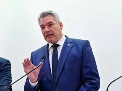 گفت‌وگوی تلفنی صدراعظم اتریش و ترامپ