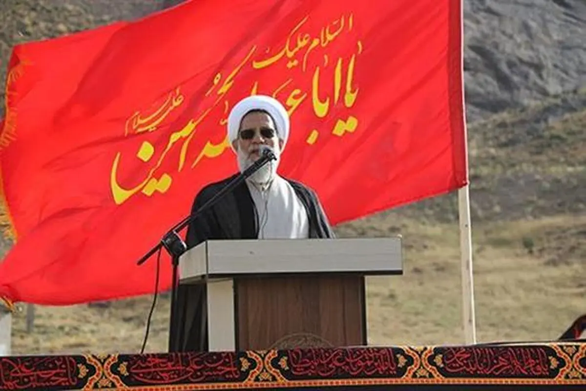 دستگاه استکباری ملت‌ها را خوار و ذلیل می خواهد/ از مکتب عاشورا آموخته‌ایم که مرگ با عزت بهتر از زندگی با ذلت است