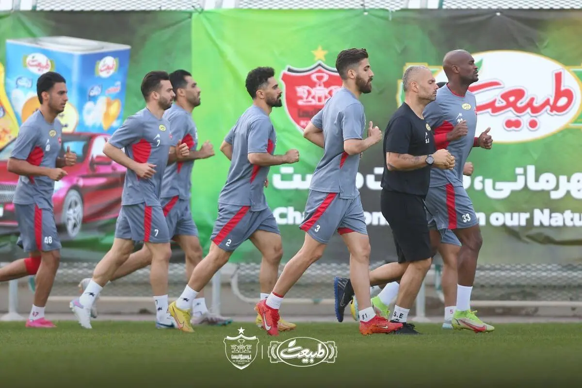 تمرین سه‌شنبه سرخپوشان پس از جلسه فنی برگزار شد