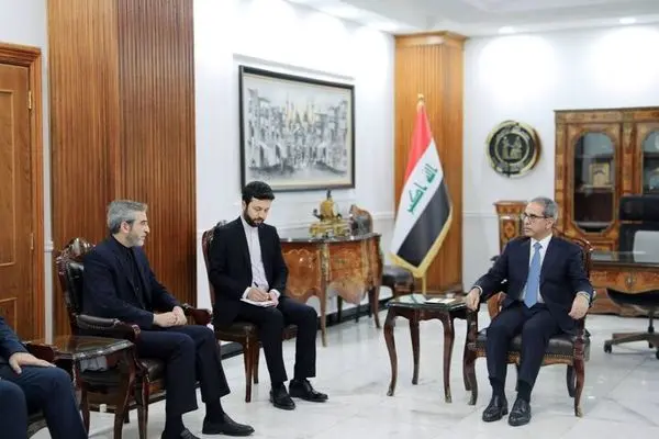 دیدار باقری با رییس شورای عالی قضائی عراق 

