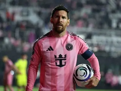 رقابت دو اسطوره: نبرد مسی و رونالدو برای گل شماره ۱۰۰۰