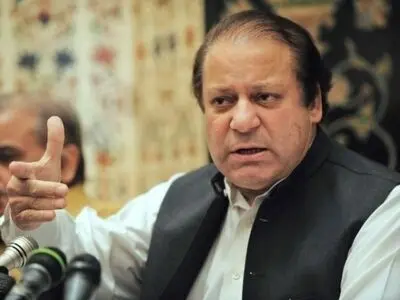 Pakistani PM says he wants to revive Afghan-Taliban talks