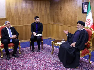 در دیدار با آیت‌الله رئیسی تحت تاثیر تعهد او برای پیشرفت گردشگری قرار گرفتم
