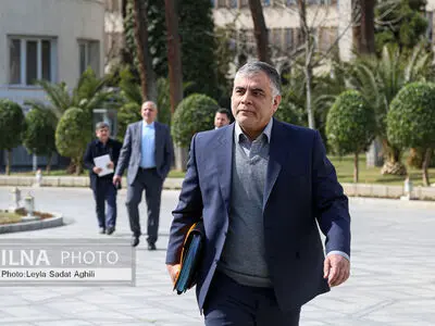 در صورت اعمال محدودیت‌ها برای فروش نفت ایران تدابیر لازم را اتخاذ می‌کنیم