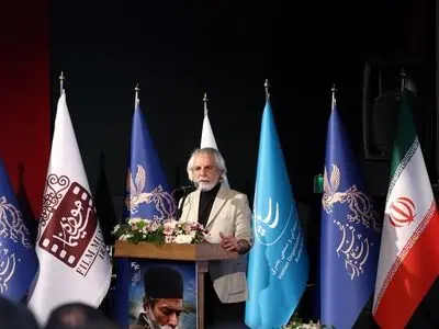 جوایز بخش تجلی اراده ملی جشنواره فیلم فجر اهدا شد