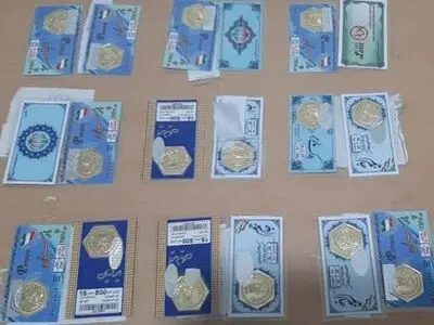 دستگیری زنانی که سکه‌های تقلبی توزیع می‌کردند