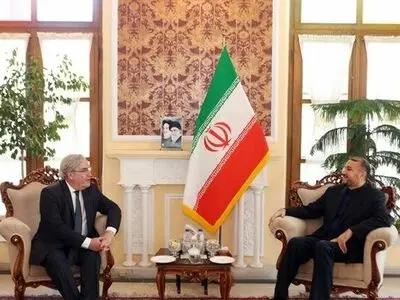 فرانسه نگذارد دشمنان مناسبات دیرینه دو کشور را مدیریت کنند