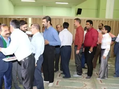 مردم قزوین با سادات در عید غدیرخم دیدار کردند