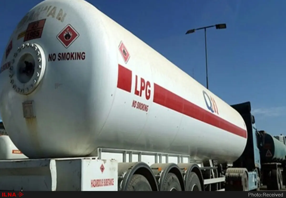 بارگیری نفت سفید از همدان و لرستان برای ارسال به استان کرمانشاه 