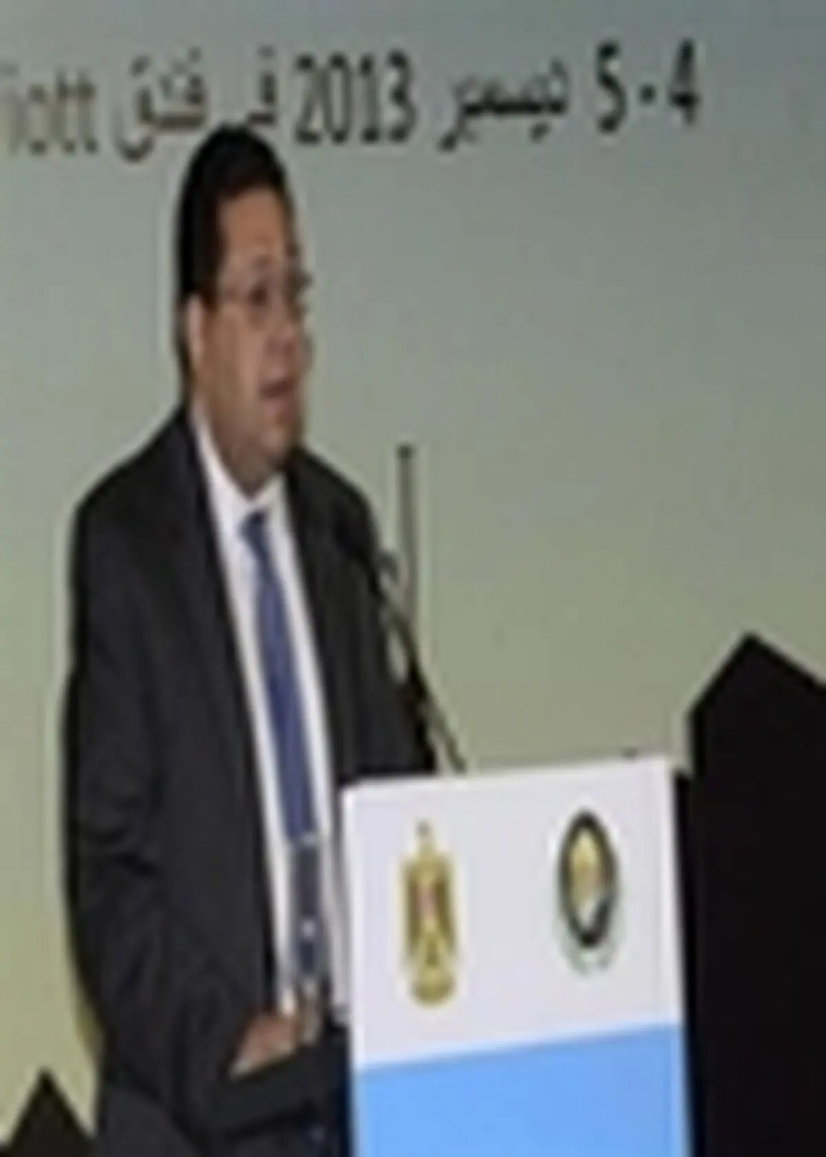 معاون نخست وزیر مصر استعفا داد