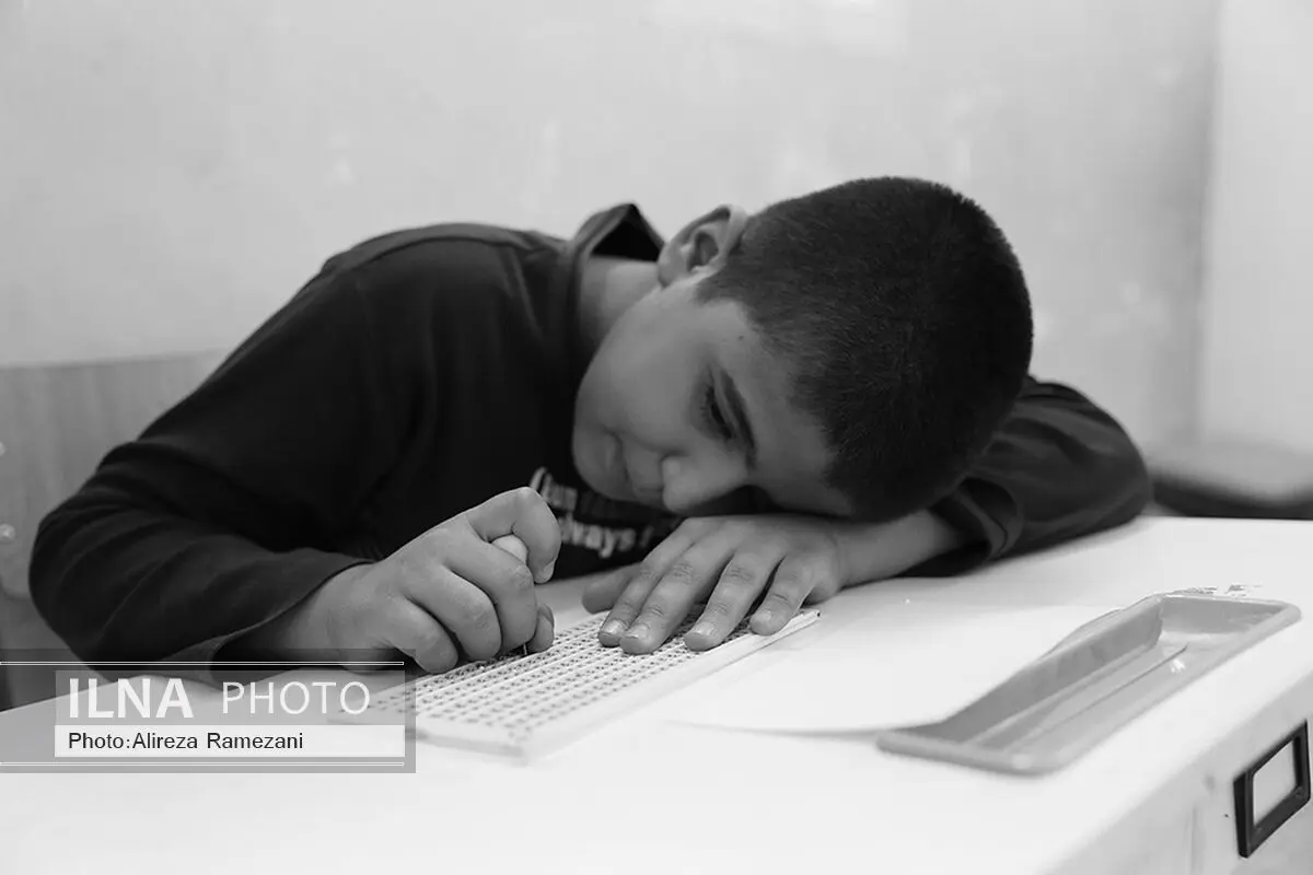 نشست کتابخوانی برای نابینایان 