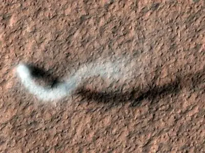 برای نخستین بار در مریخ صدای صاعقه شنیده شد / رعدی که سکوت سیاره سرخ را شکست