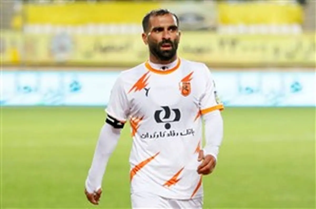 مهدی کیانی: شایستگی برتری مقابل پرسپولیس ار داشتیم/ امتیازات زیادی از دست دادیم و باید جبران کنیم