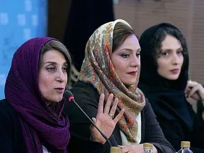 معتمدآریا: دوره شمشیر از رو بستن تمام شده/علیمردانی: آباجان فیلم جناح‌بندی‌ها نیست