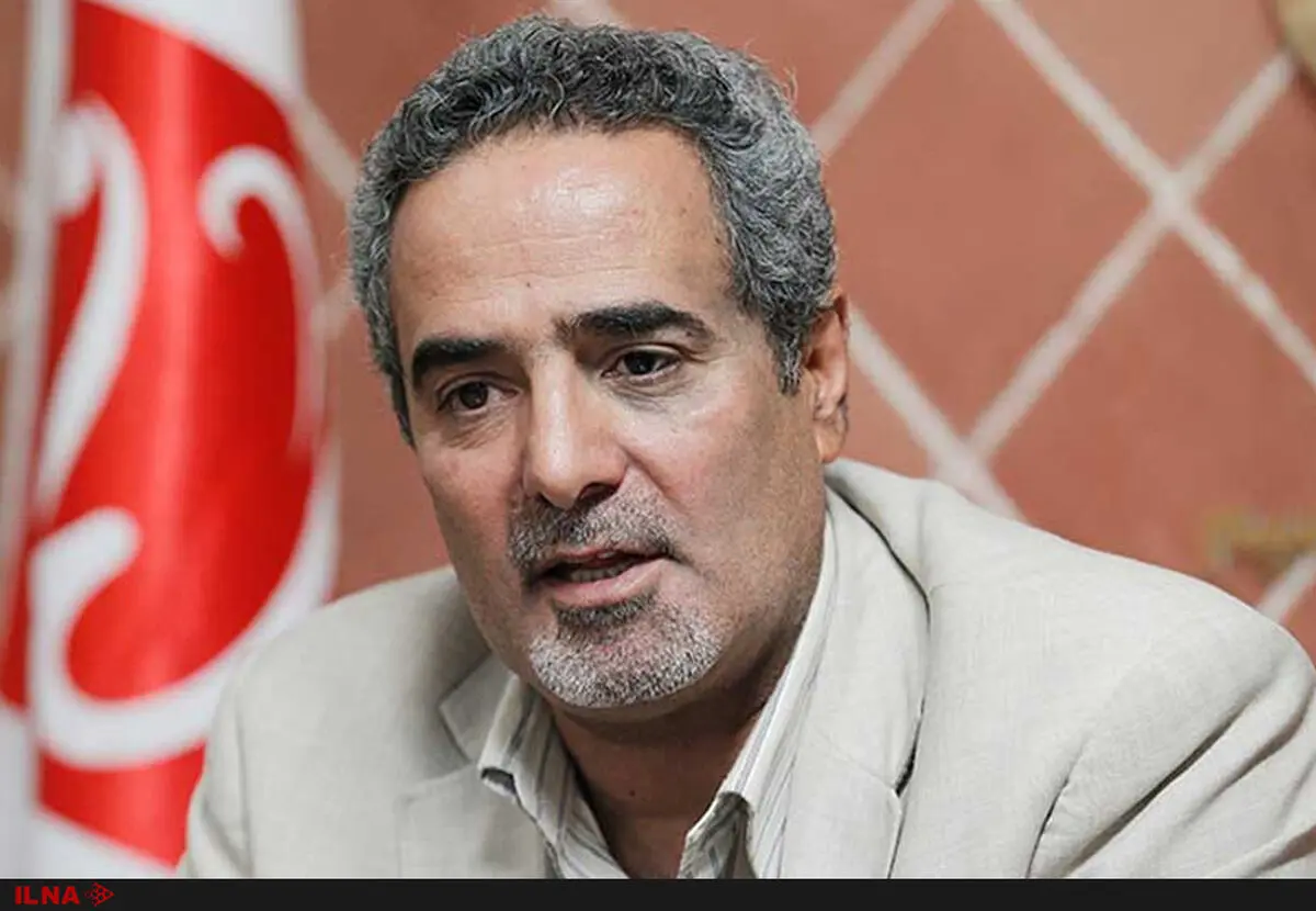 باید دید اثرات منفی یک اختلاس بزرگ بیشتر است یا یک موسیقی؟ / دولت برای بهینه کردن رفتار مردم راهی جز حمایت از فرهنگ و هنر ندارد