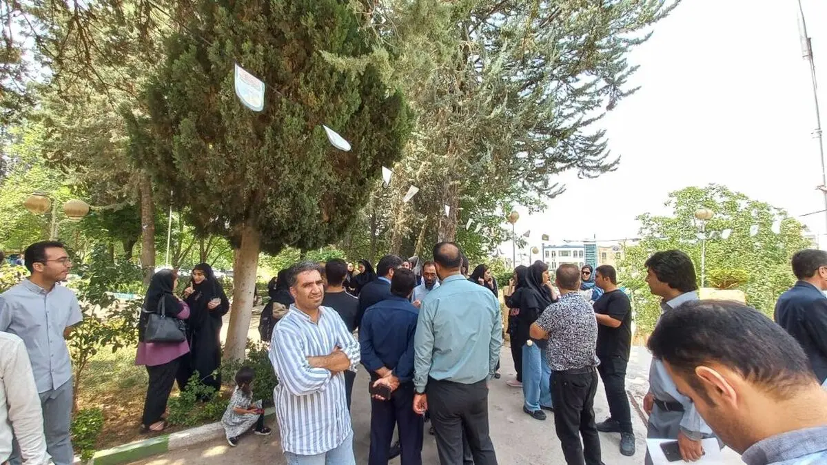 معوقات چندماهه پرستاران یاسوج/ وزارت بهداشت فکری بکند!