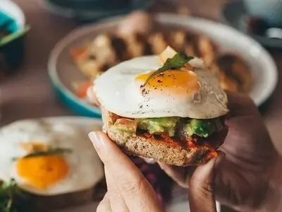 صبحانه مناسب هر مزاج چیست؟
