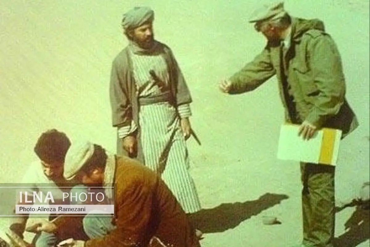 تشییع پیکر فریبرز صالح از  مقابل خانه سینما