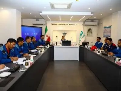 نشست هم‌افزایی و تبیین استانداردهای نظارتی HSE