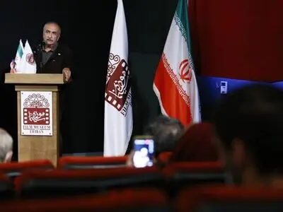 بزرگداشت ابراهیم وحیدزاده برگزار شد/ داریوش فرهنگ: کسوت و نیک نامی در سینما همیشه قابل تقدیر است