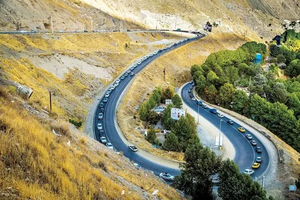 محدودیت ترافیکی در محورهای مواصلاتی شمال کشور/ جاده چالوس باز هم یکطرفه شد