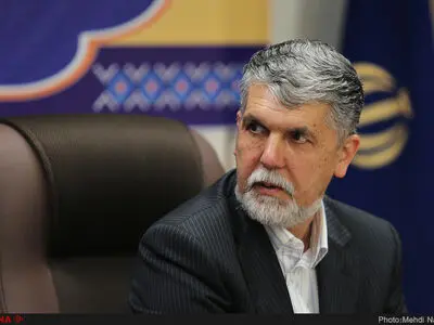 هفته آینده حدود ۱۰ هزار تن کاغذ از گمرک ترخیص می‌شود/ ورود وزارت ارشاد و سازمان تعزیرات به بازار کاغد