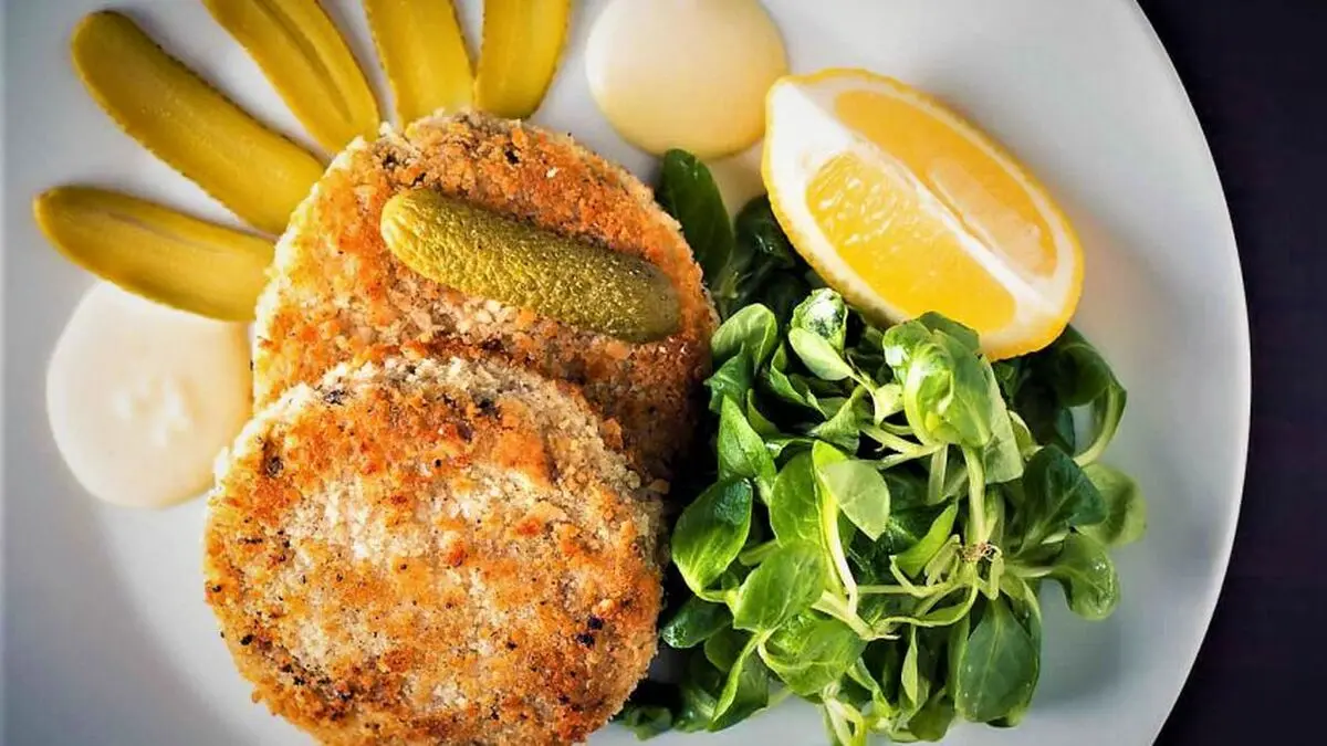 کتلت ماهی یک غذای فوق العاده خوشمزه