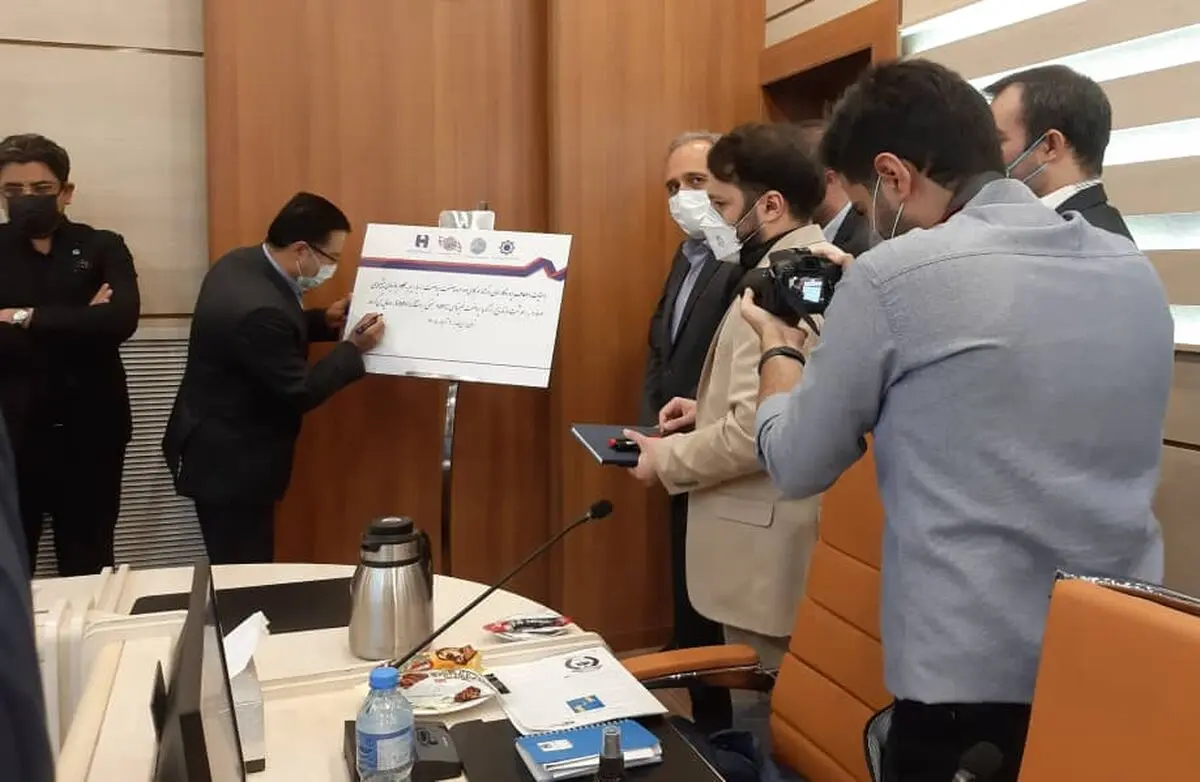 برگزاری مراسم رونمایی از پرداخت موبایلی غیر تماسی NFC مبتنی بر استاندارد EMV