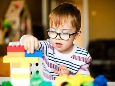 چالش‌های اتیسمی‌ها در سنین نوجوانی و بزرگسالی