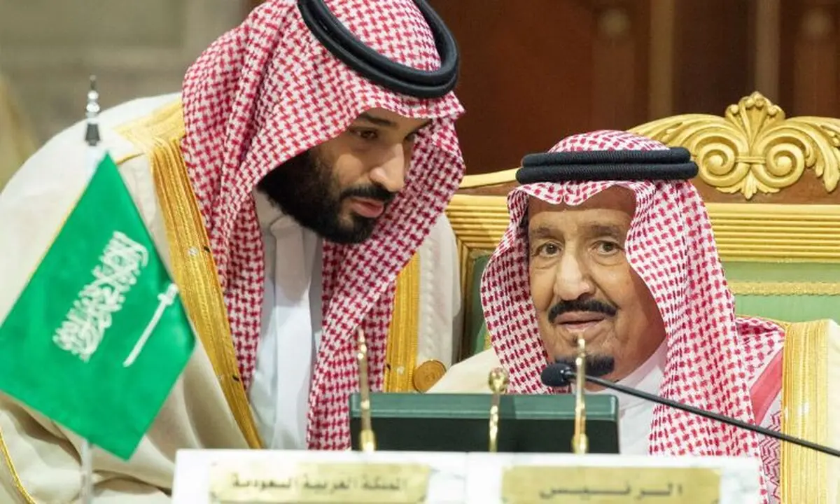 الغاردیان: تزاید القلق من خلاف بین الملک سلمان وولی العهد