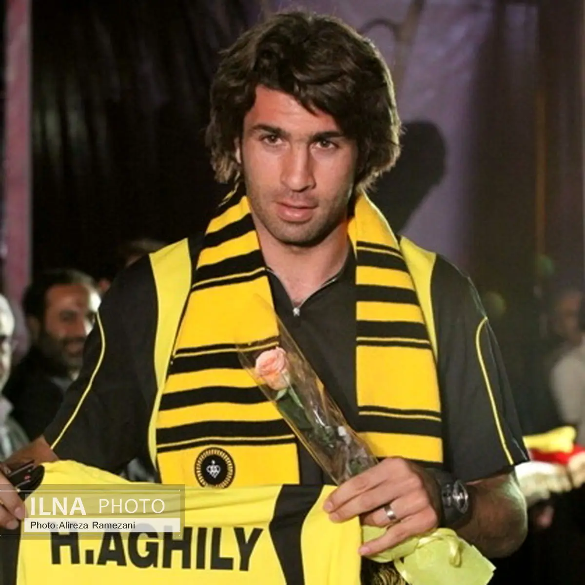 هادی ۴۷ میپوشد