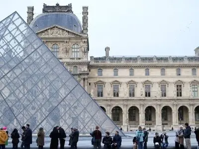 پایان مشروط اعتصاب در «لوور»/ درها به روی گردشگران باز شد