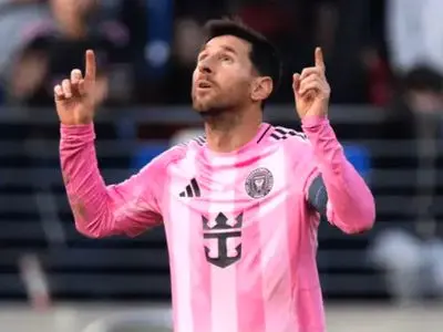 لیونل مسی در یکقدمی ثبت گل شماره ۹۰۰