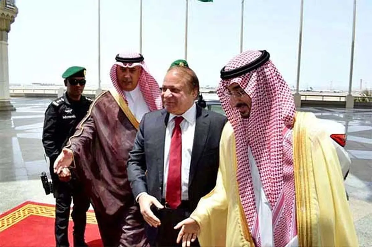 نخست‌وزیر پاکستان بار دیگر عازم عربستان شد