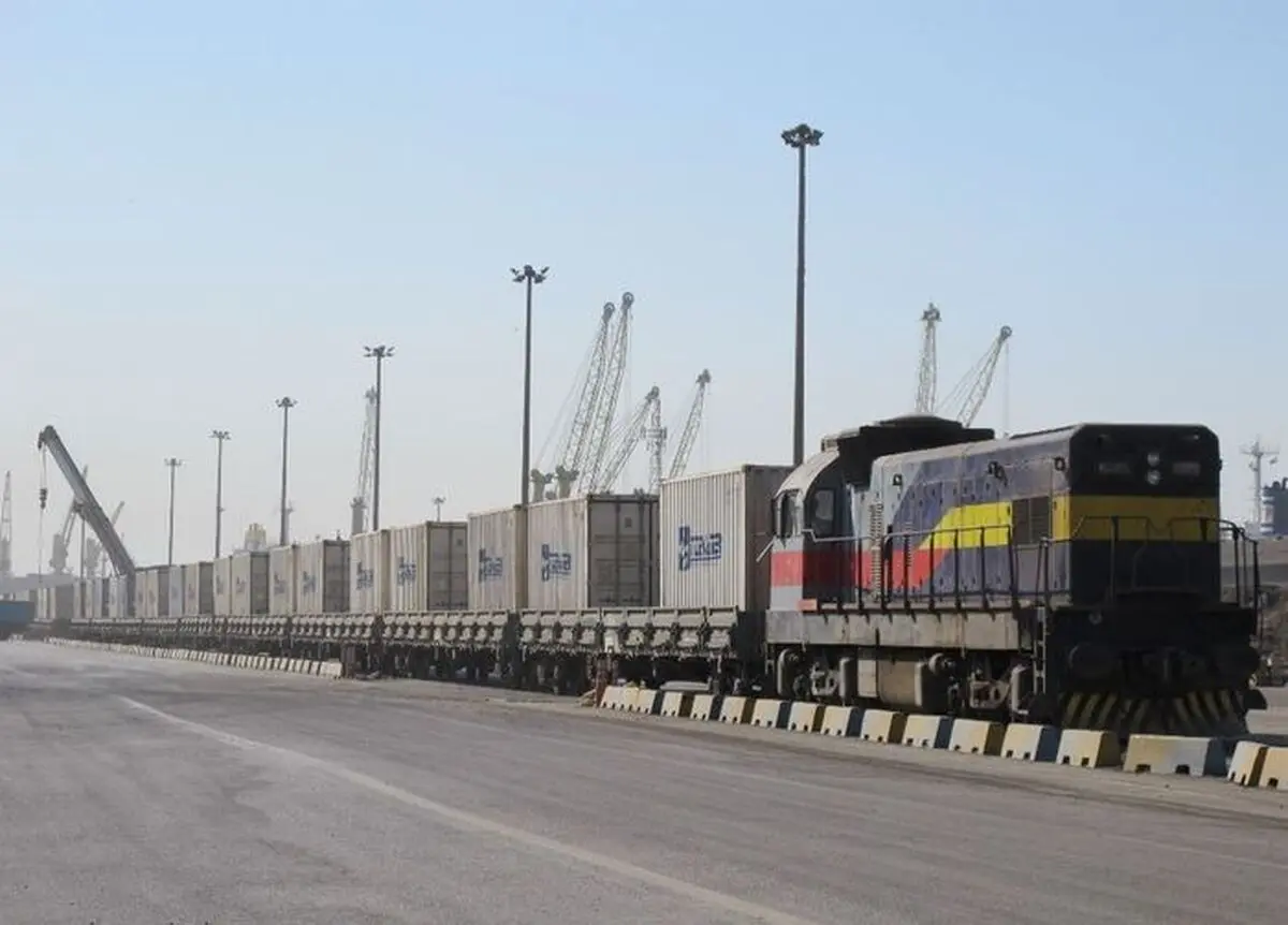 طرح‌های مهم ریلی روی زمین مانده است/ اتصال شبکه ریلی به مرزها یک الزام است 