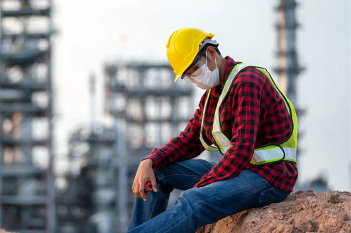 بی‌اثر شدن افزایش حقوق و دستمزد در برابر نوسانات ارزی و تورم / نرخ تورم بالاتر از میزانی است که در محاسبات رسمی لحاظ می‌شود