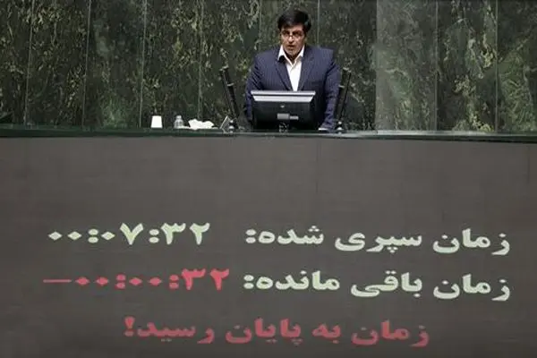 دولت سریعتر وزیر اقتصاد را معرفی کند