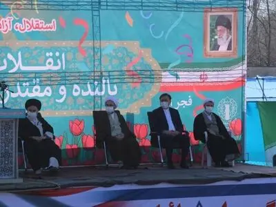 حضور استاندار گیلان در مراسم راهپیمایی خانوادگی خودرویی سالگرد انقلاب 
