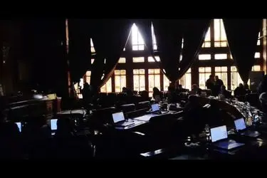 قطع برق در صحن شورای شهر تهران + فیلم