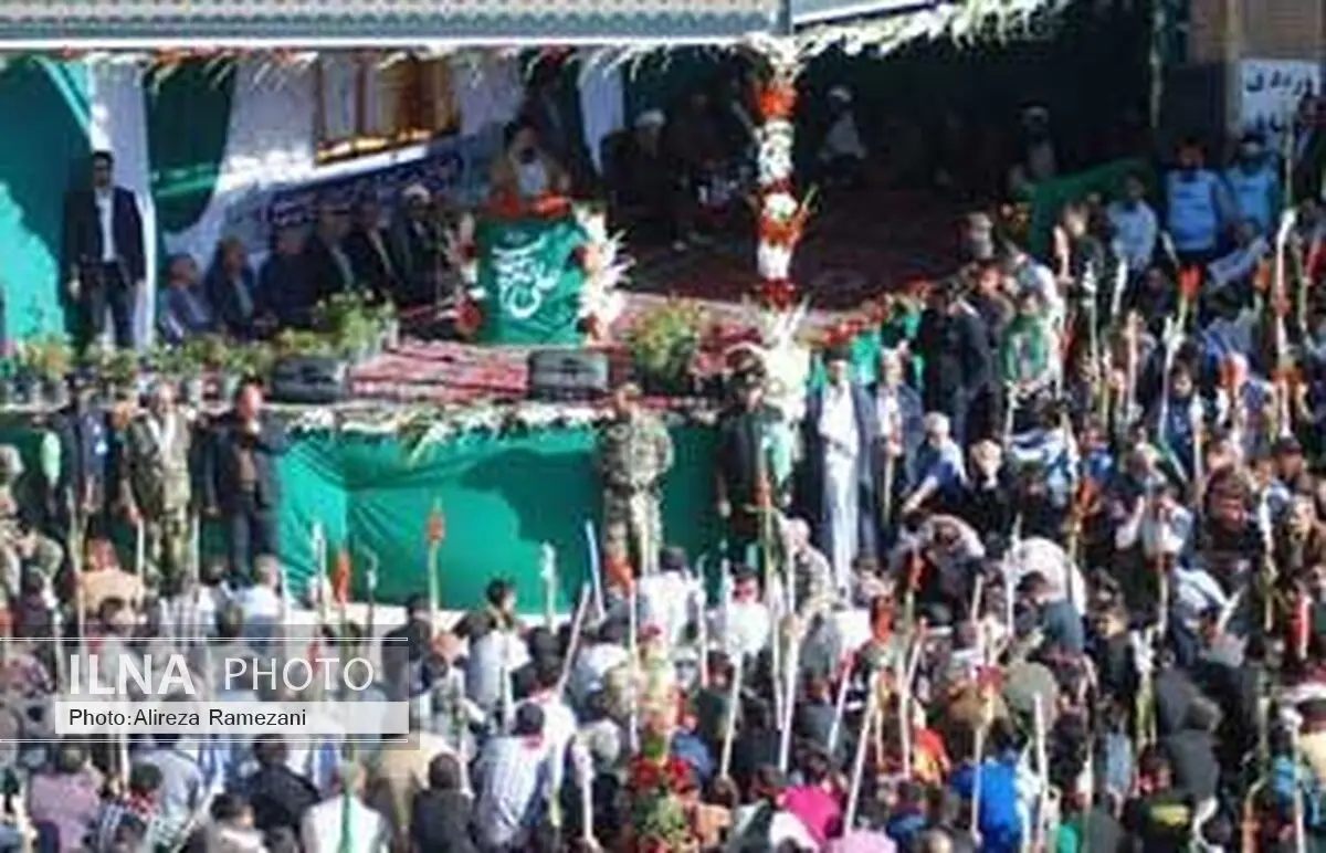 مراسم سنتی مذهبی قالیشویان در مشهد اردهال کاشان برگزار شد 