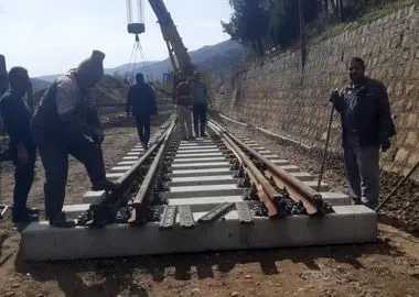 کارگران ابنیه فنی تراورس: افزایش حقوق فروردین را نگرفتیم/ سرگردانی هفت هزار کارگر