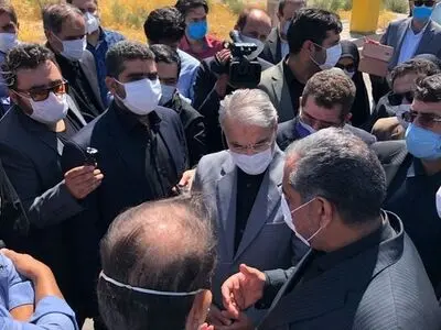 کارگران منتظر تحقق وعده‌های نوبخت هستند/ استانداری مشکلات را با رئیس قوه قضاییه درمیان می‌گذارد