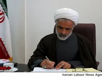 هیچ‌کس در نهاد ریاست جمهوری تابعیت دو گانه ندارد