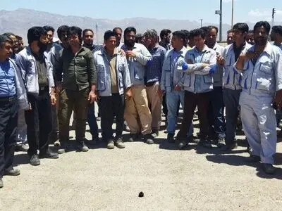 پایان اعتراض کارگران ابنیه فنی کرمان/ کارفرما وعده پرداخت مطالبات را داد
