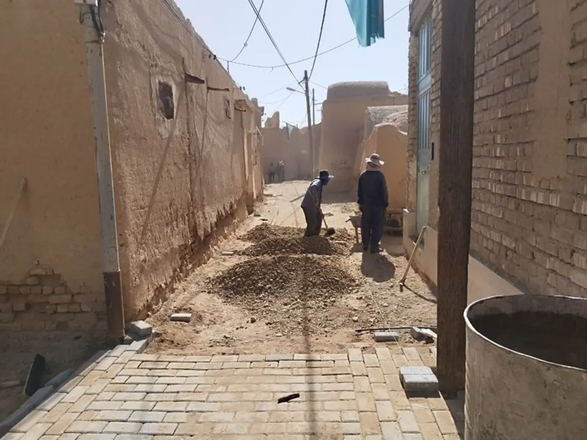 معابر بافت تاریخی ابرکوه مرمت می‌شود