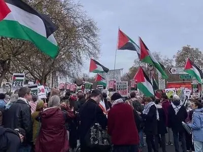 UK police detain dozens for rejecting ban on Palestine Action